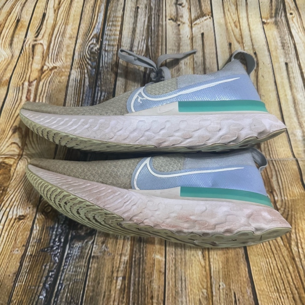Nike React Infinity Run Flyknit Running Shoes Womens Size 10.5 - Picture 4 of 5